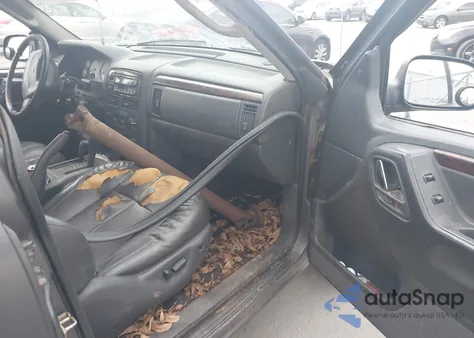 2002 Jeep Grand Cherokee Limited from USA, damaged, VIN 1J8GW58N62C168553